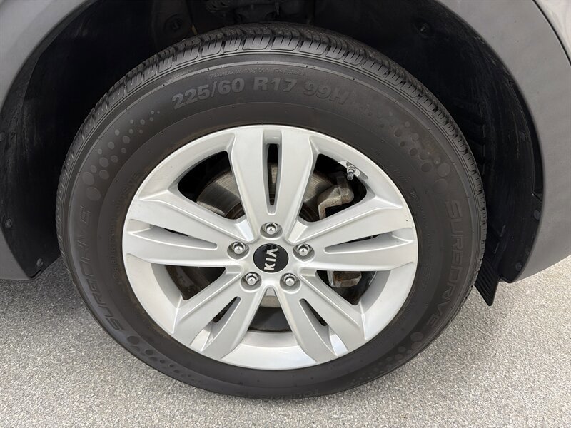 Used 2018 Kia Sportage LX AWD/4WD image 14