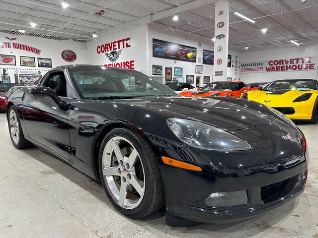 Used 2005 Chevrolet Corvette Coupe w/ Preferred Equipment Group RWD image 27
