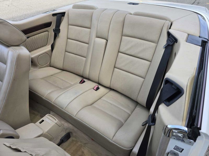 Used 1995 Mercedes-Benz E 320 Convertible image 8