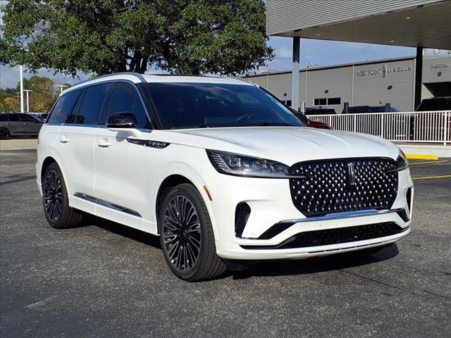 New 2025 Lincoln Aviator Black Label image 3