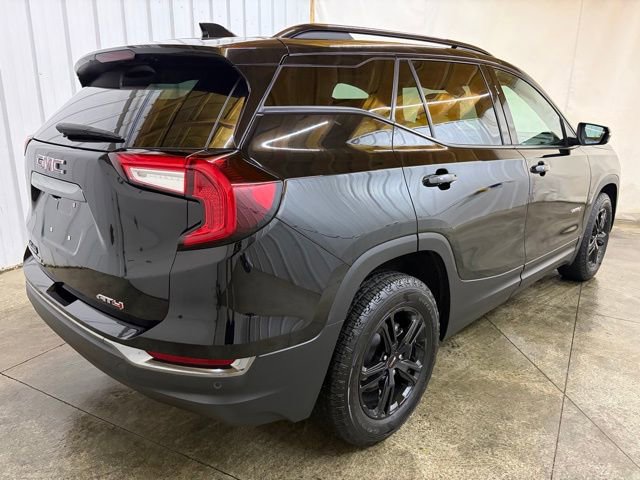 Used 2024 GMC Terrain AT4 w/ Tech Package AWD/4WD image 6