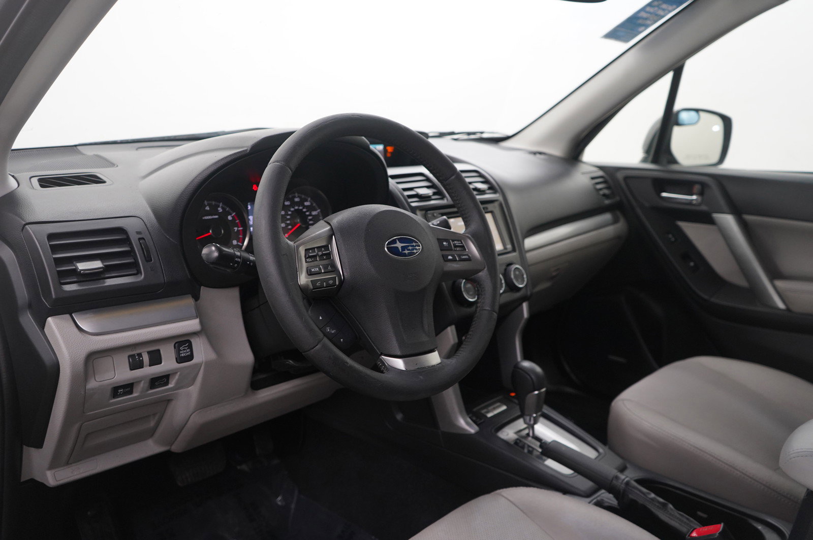 Used 2015 Subaru Forester 2.5i Limited image 15