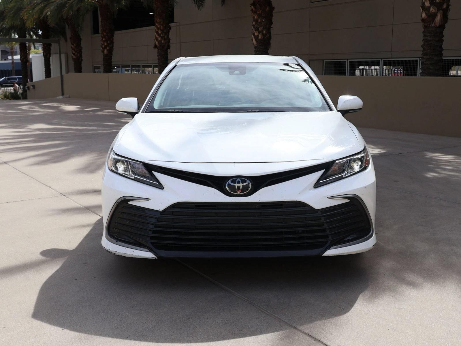 Used 2024 Toyota Camry LE w/ Convenience Package FWD image 3