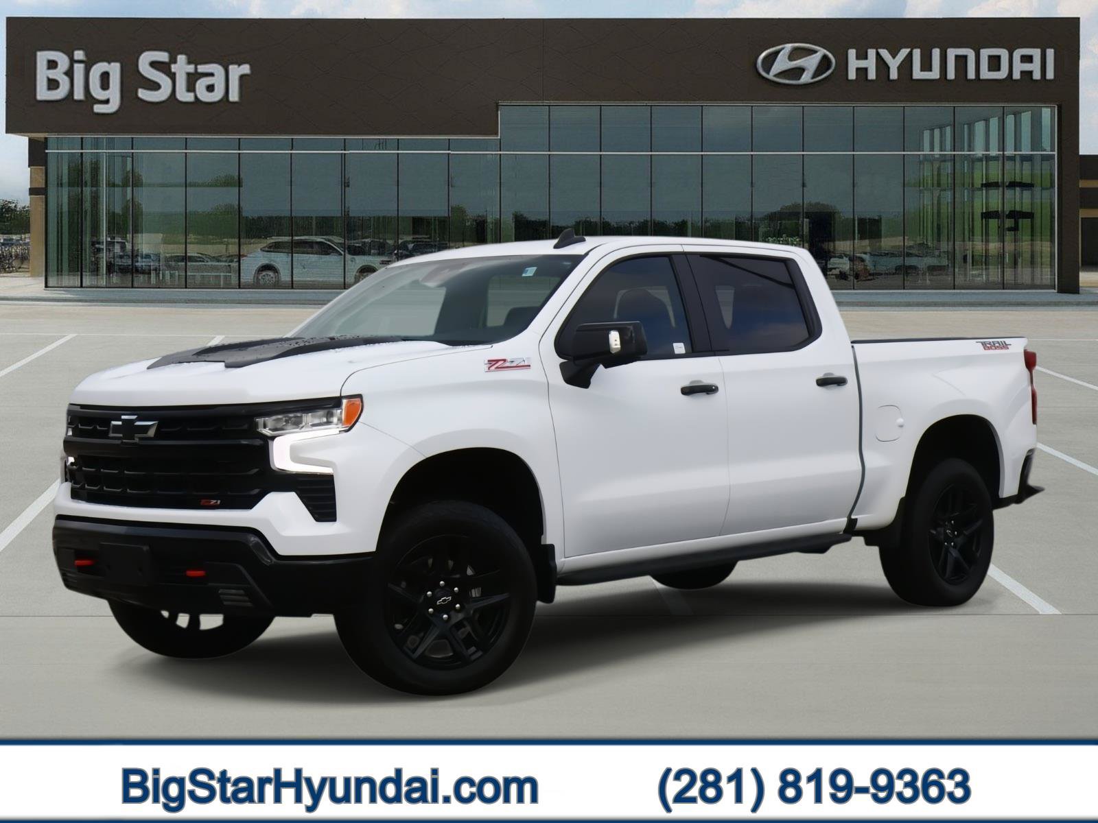 Used 2025 Chevrolet Silverado 1500 LT Trail Boss w/ LT Trail Boss Premium Package AWD/4WD image 1