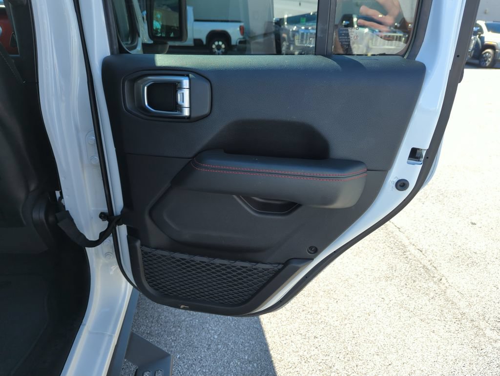 Used 2023 Jeep Gladiator Rubicon w/ Cold Weather Group AWD/4WD image 29