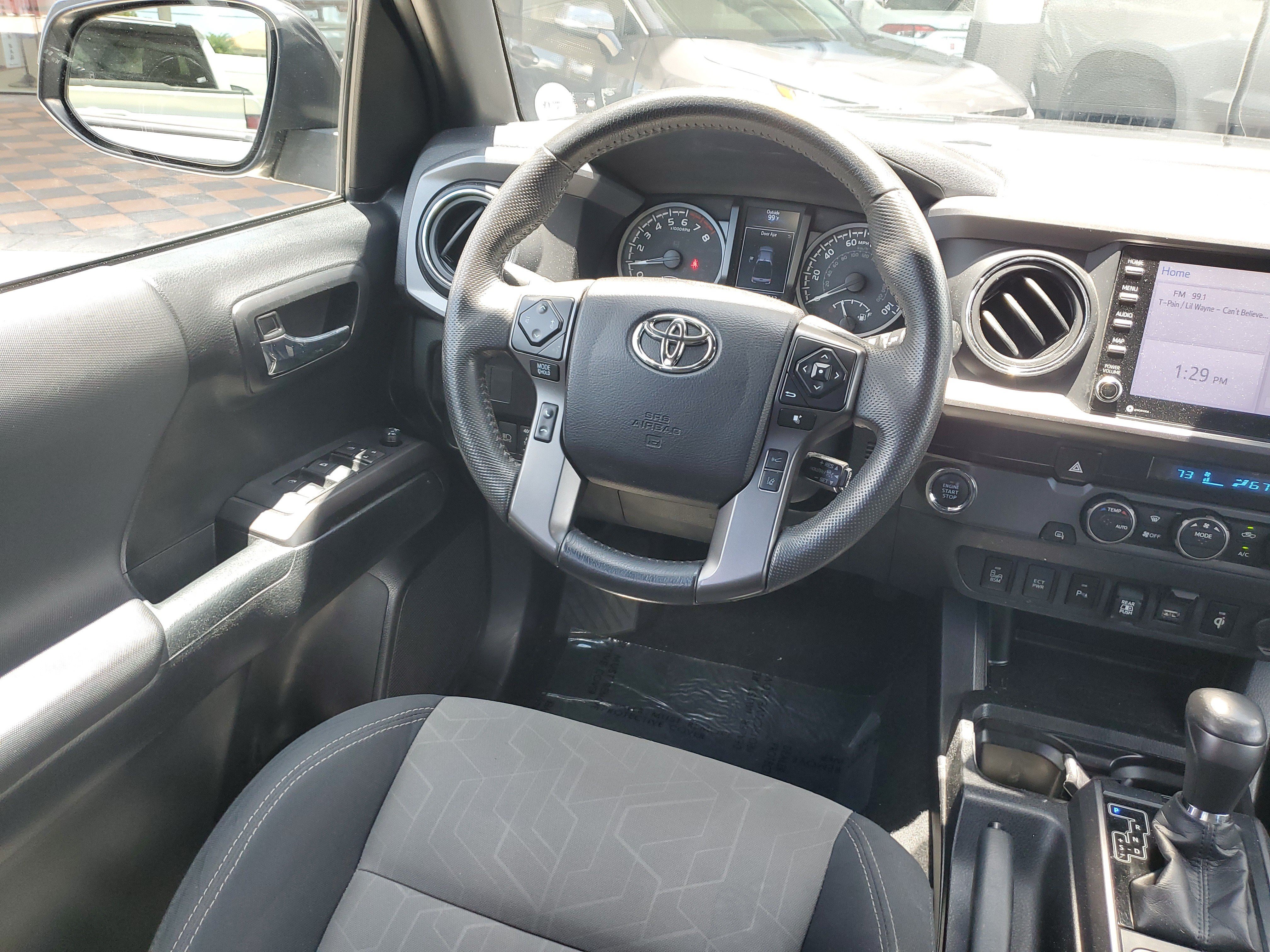 Used 2022 Toyota Tacoma TRD Off-Road w/ Technology Package RWD image 15