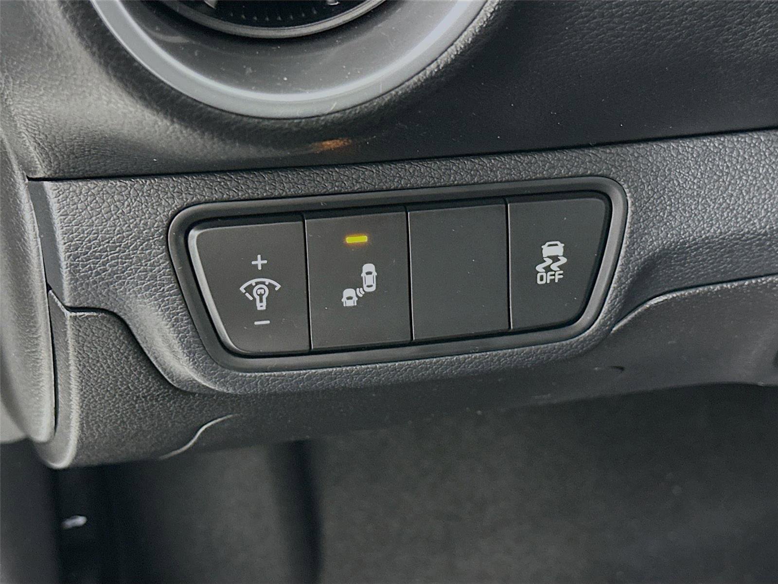 Used 2023 Kia Forte GT w/ GT2 Package FWD image 14