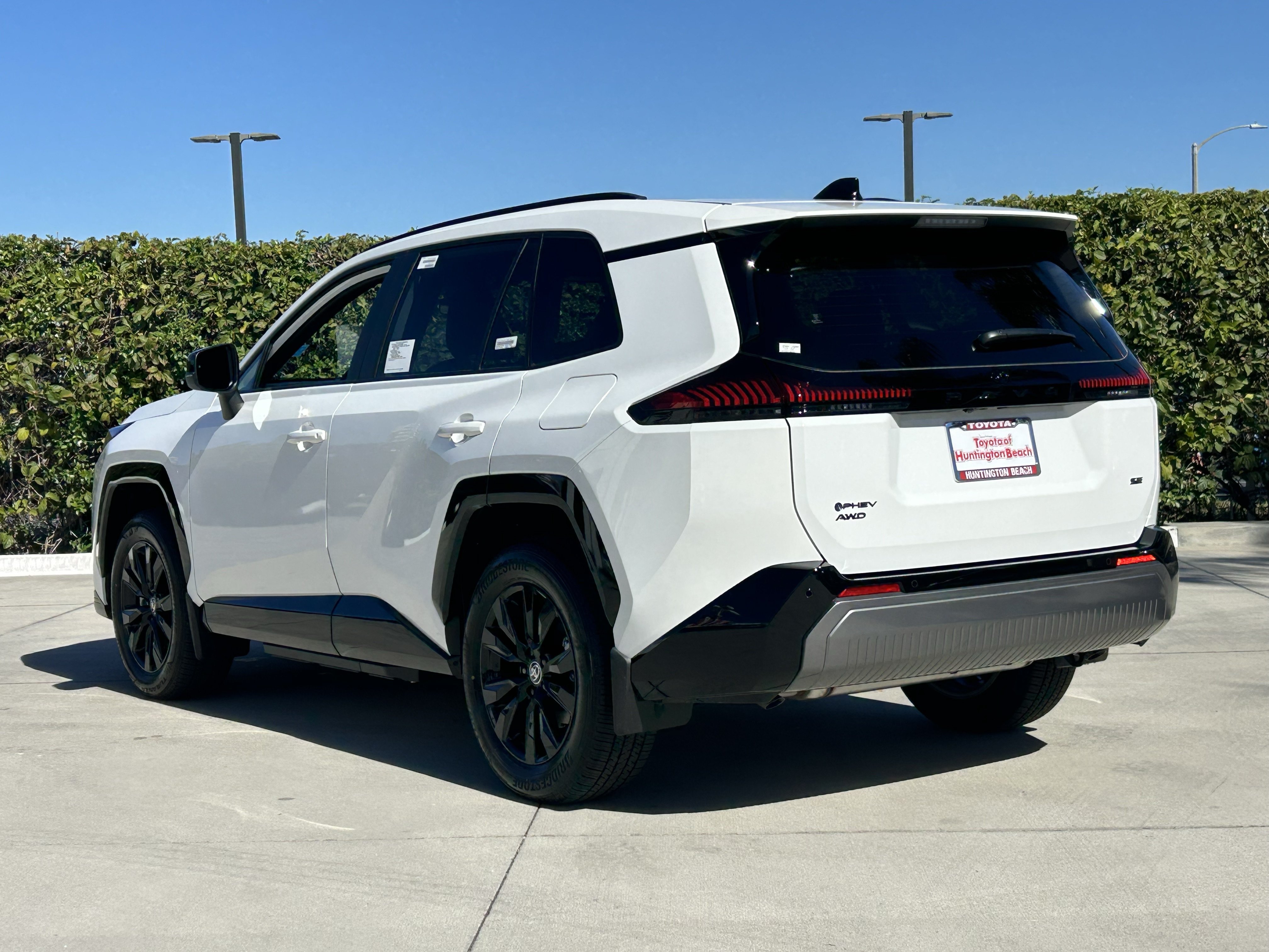 New 2026 Toyota RAV4 SE w/ Weather Package AWD/4WD image 5