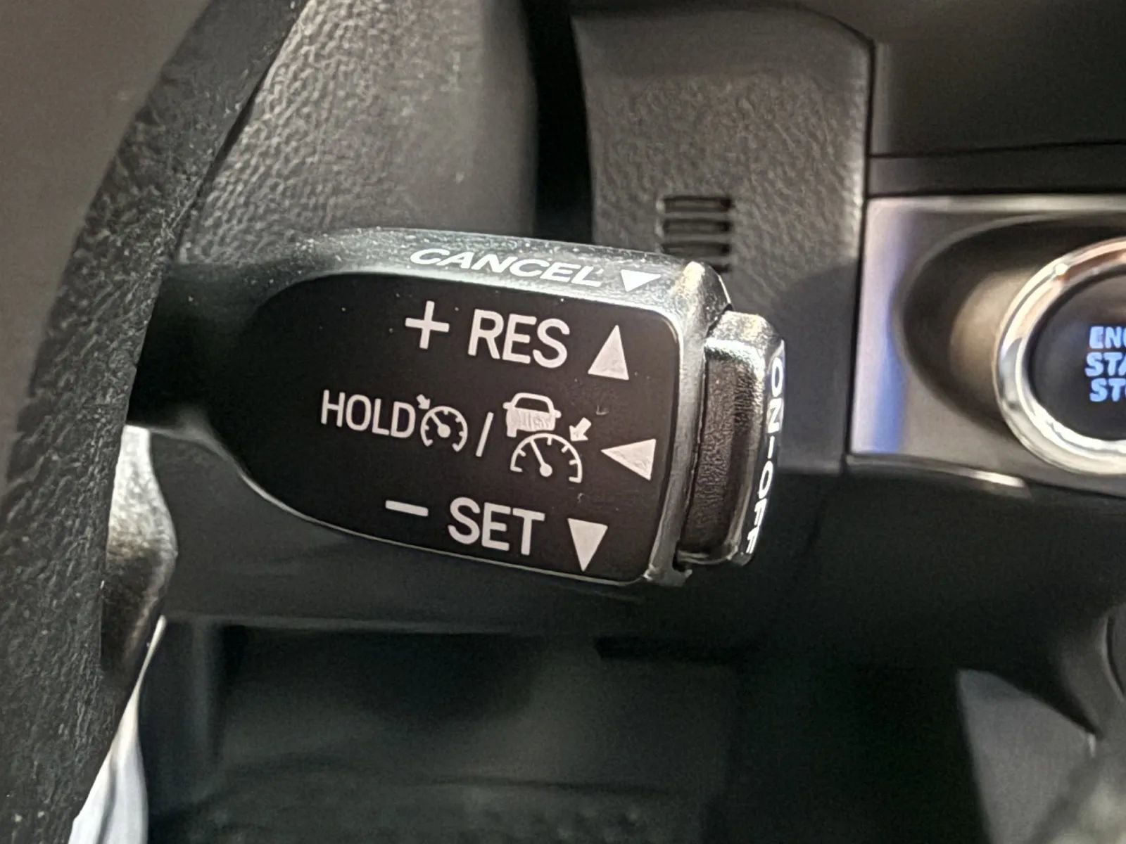 Used 2023 Toyota Tacoma SR5 w/ Technology Package image 33