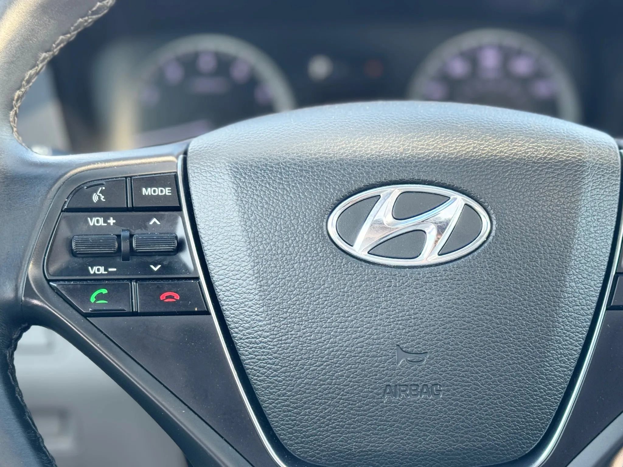 Used 2017 Hyundai Sonata Limited w/ Ultimate Package 04 image 33