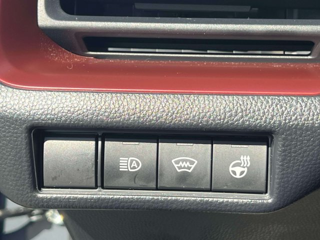 Certified 2024 Toyota Prius Prime Premium w/ Advanced Technology Package FWD image 24