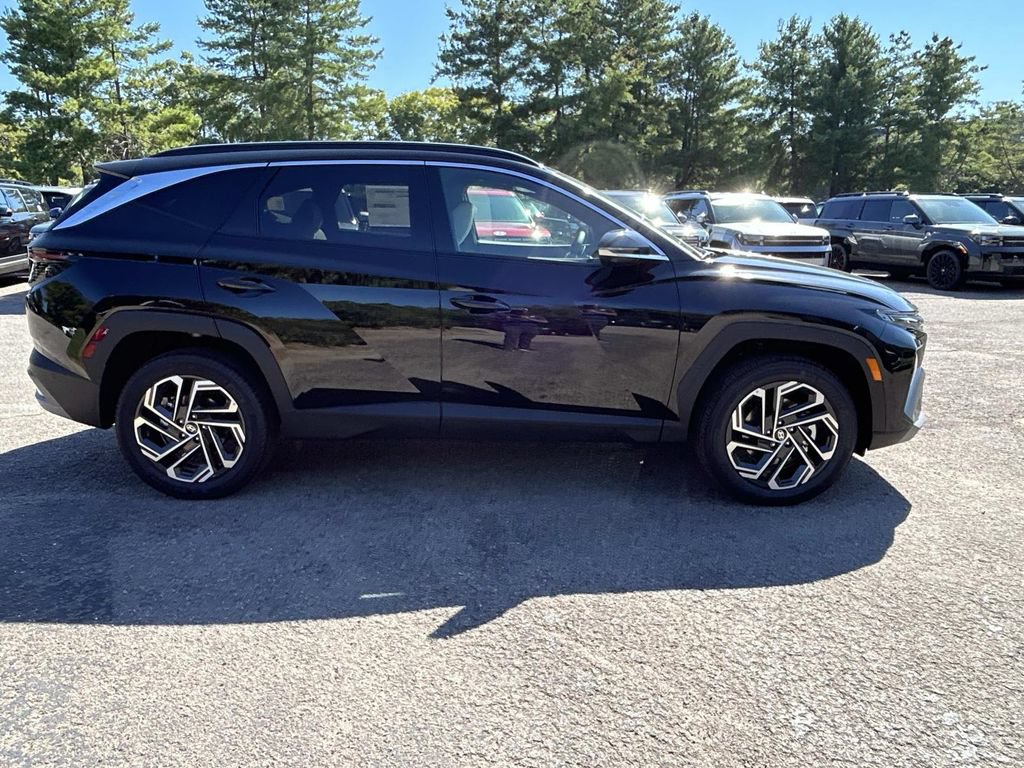 New 2026 Hyundai Tucson Limited AWD/4WD image 8