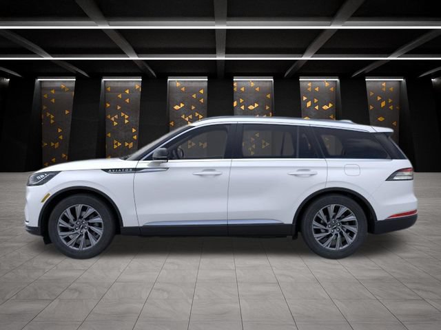New 2026 Lincoln Aviator 2WD image 3