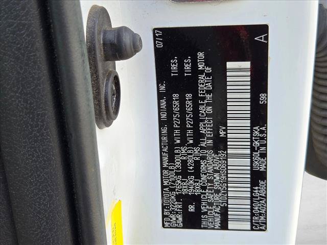 Used 2017 Toyota Sequoia SR5 w/ Premium Package RWD image 25