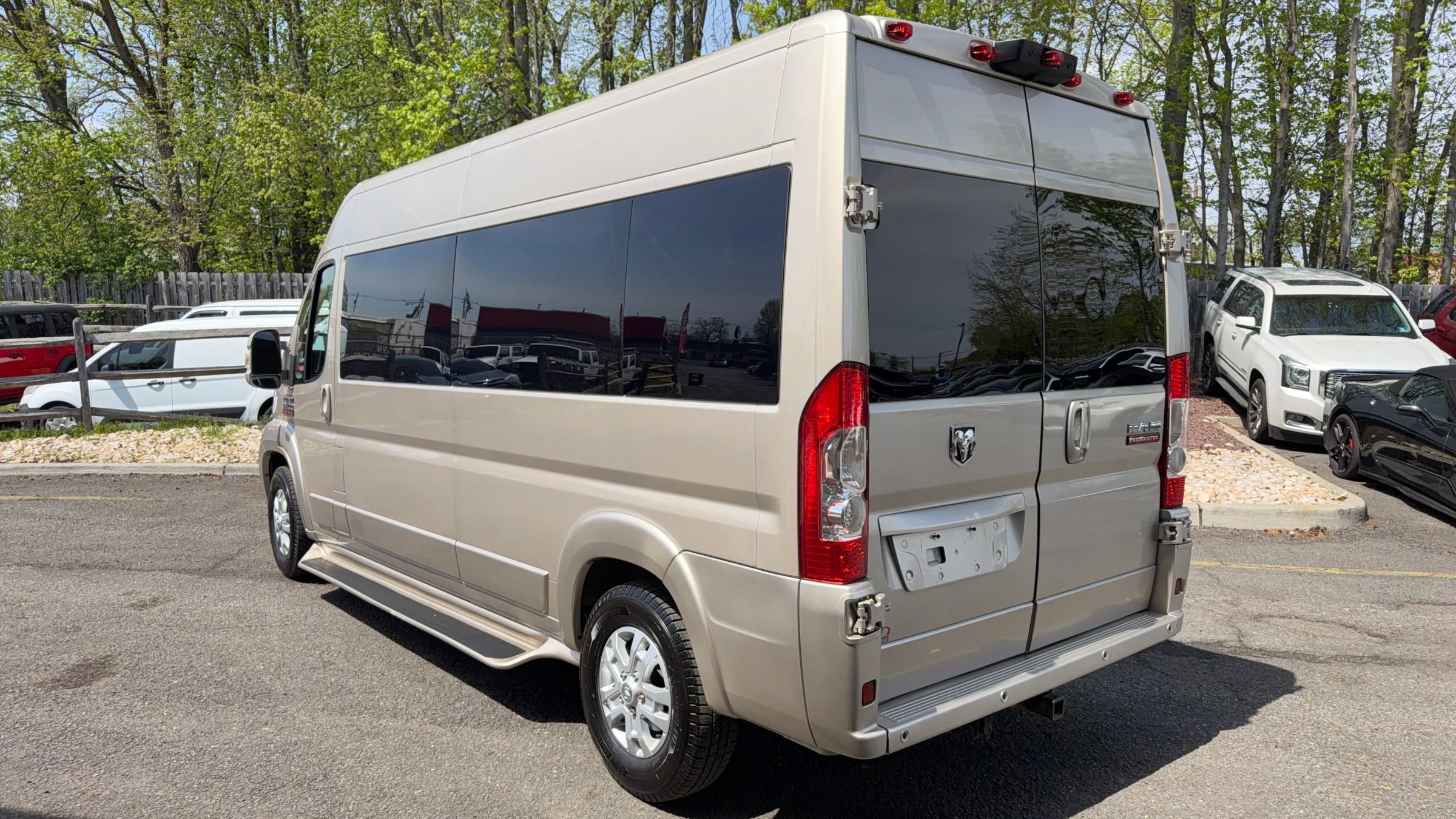 Used 2019 RAM ProMaster 2500 FWD image 6