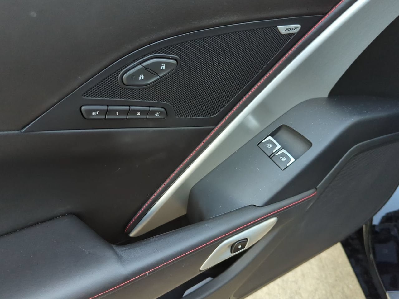 Certified 2019 Chevrolet Corvette Stingray Coupe RWD image 8