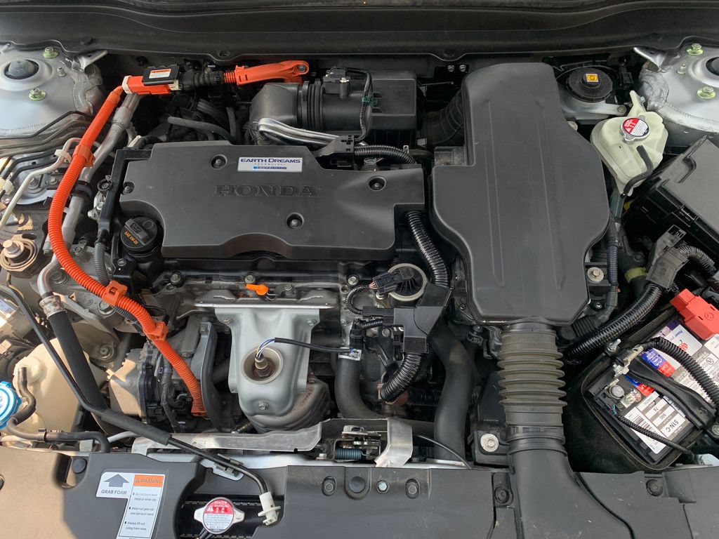 Used 2018 Honda Accord Touring image 28