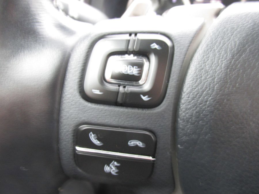 Used 2020 Lexus IS 300 AWD w/ Premium Package image 40