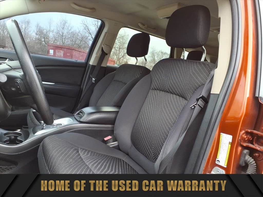 Used 2013 Dodge Journey SXT w/ Flexible Seating Group image 14
