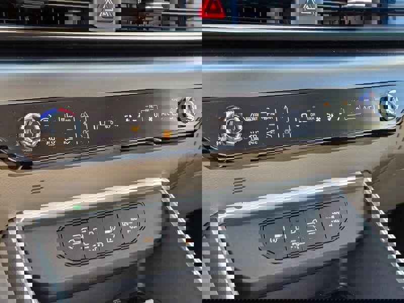 New 2026 Kia Carnival LXS image 14