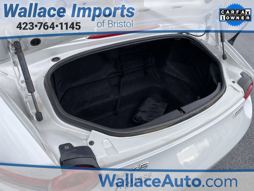 Used 2018 MAZDA MX-5 Miata Club image 29