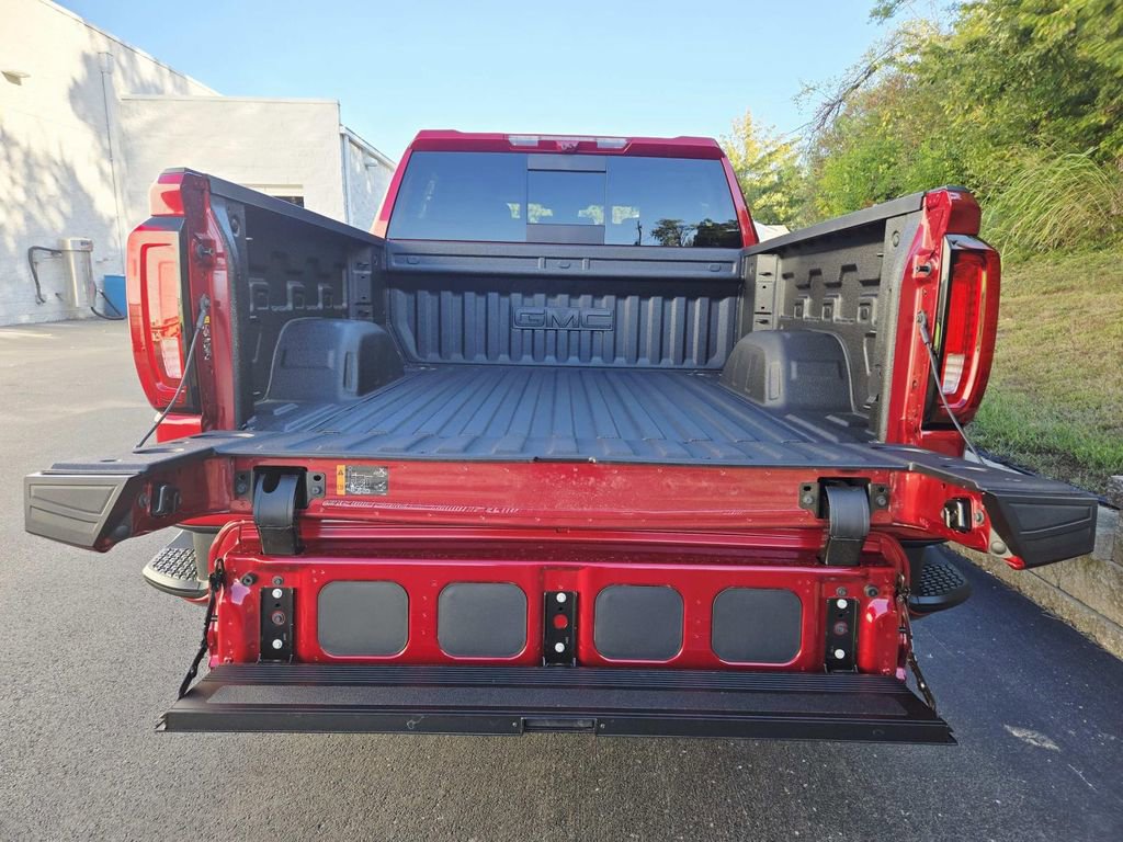 New 2026 GMC Sierra 1500 AT4 w/ AT4 Premium Package image 19