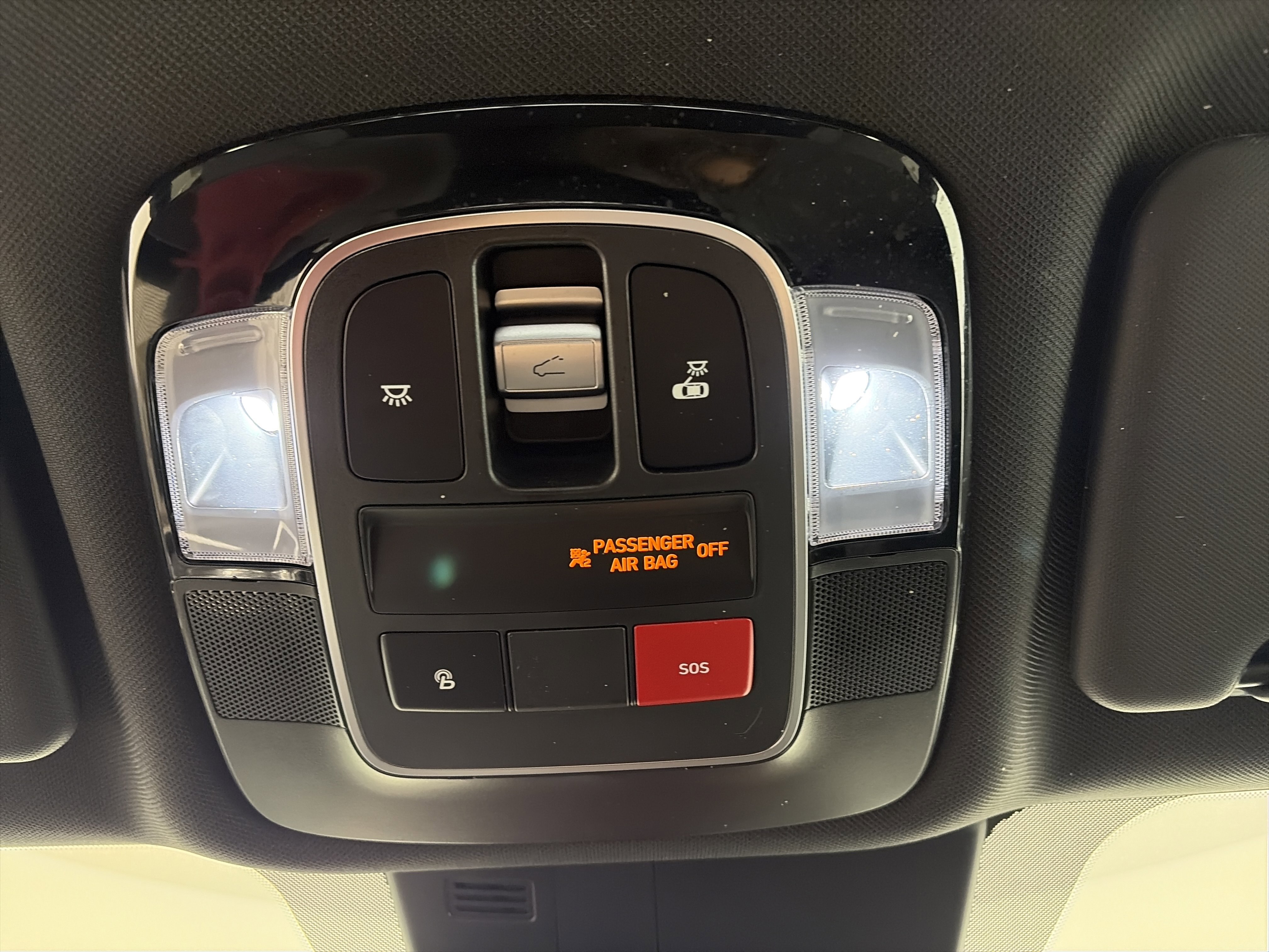 Used 2024 Hyundai Santa Cruz SEL w/ Activity Package image 30