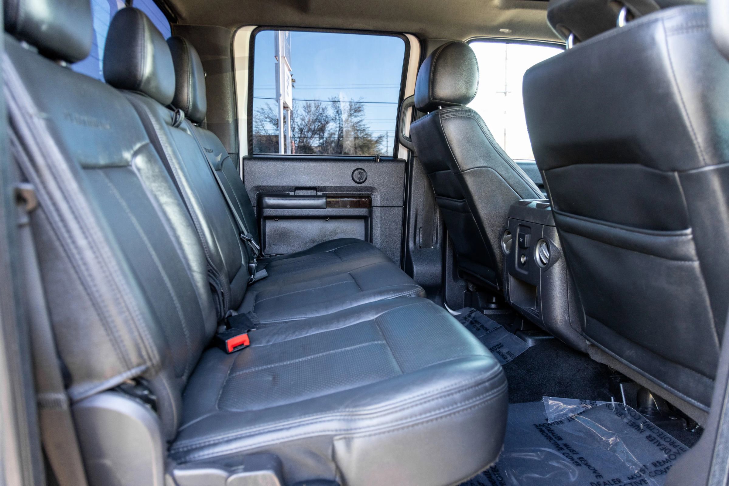 Used 2016 Ford F350 Platinum w/ FX4 Off-Road Package AWD/4WD image 17