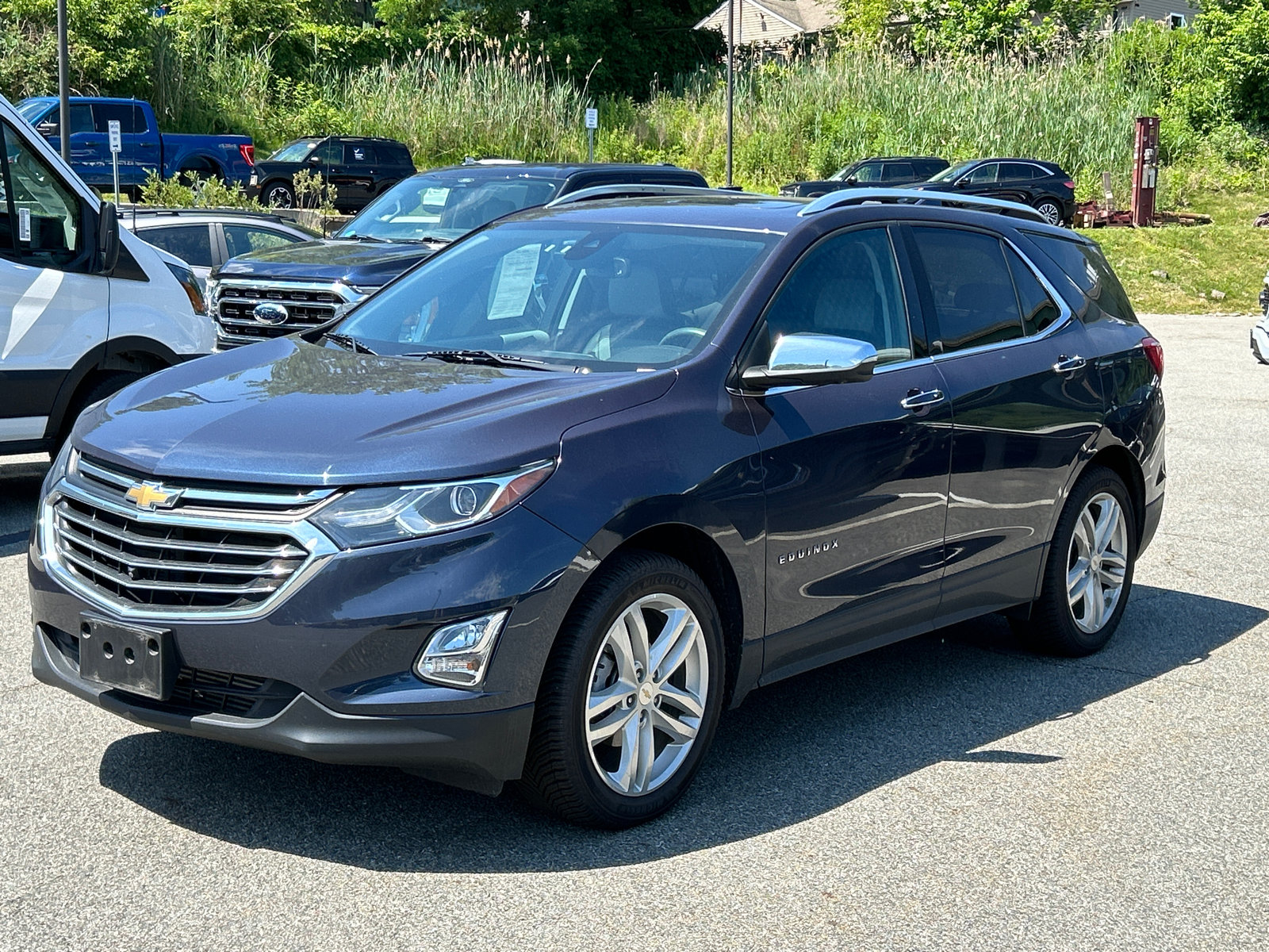 Used 2019 Chevrolet Equinox Premier AWD/4WD image 3