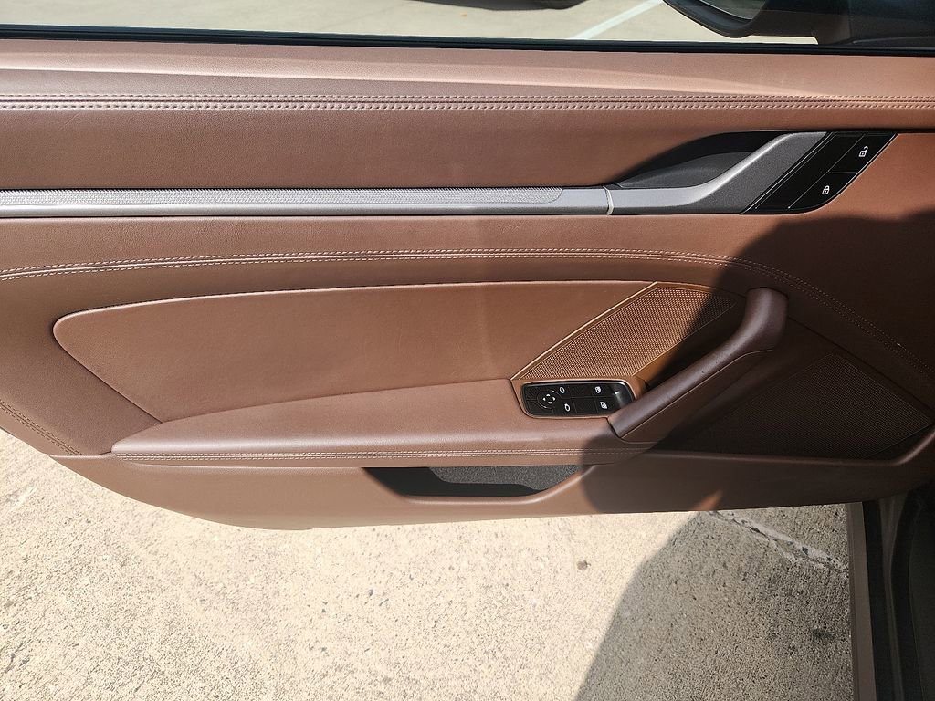 Certified 2020 Porsche 911 Carrera image 10