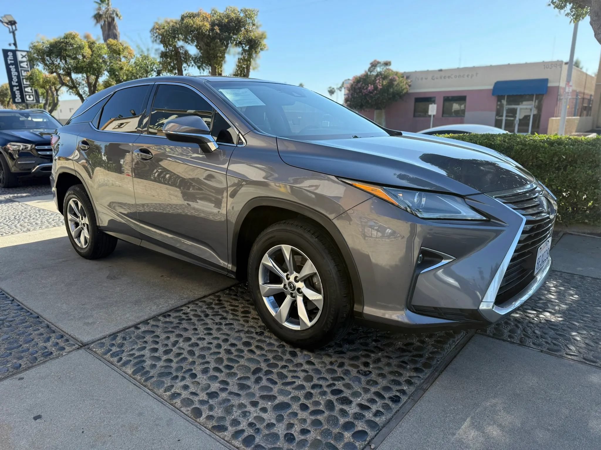 Used 2018 Lexus RX 350 FWD w/ Accessory Package image 3