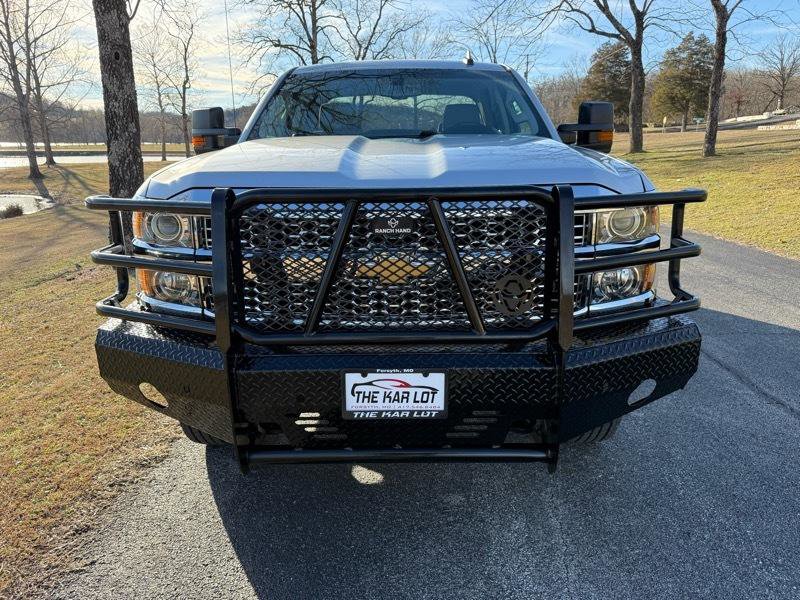 Used 2019 Chevrolet Silverado 2500 W/T image 2