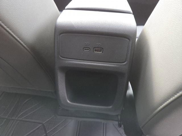 Used 2024 Chevrolet Trax ACTIV w/ Sunroof Package image 16