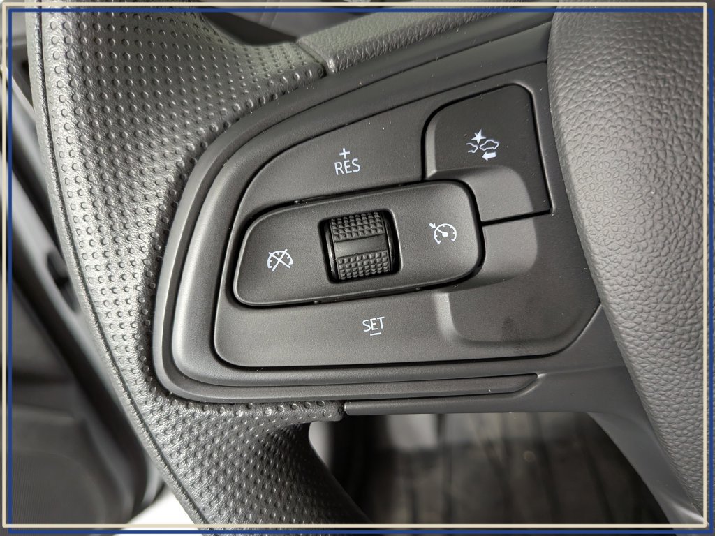 New 2026 Buick Envista Preferred FWD image 18