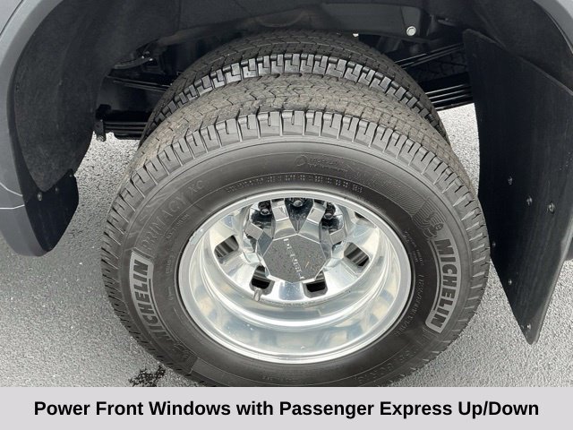Used 2026 GMC Sierra 3500 Denali w/ Denali Reserve Package AWD/4WD image 13