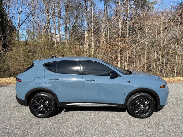 Used 2024 Dodge Hornet GT w/ GT Blacktop Package image 5