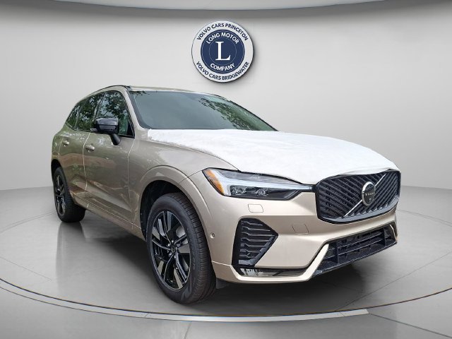 New 2026 Volvo XC60 B5 Plus w/ Protection Package Premier AWD/4WD image 2