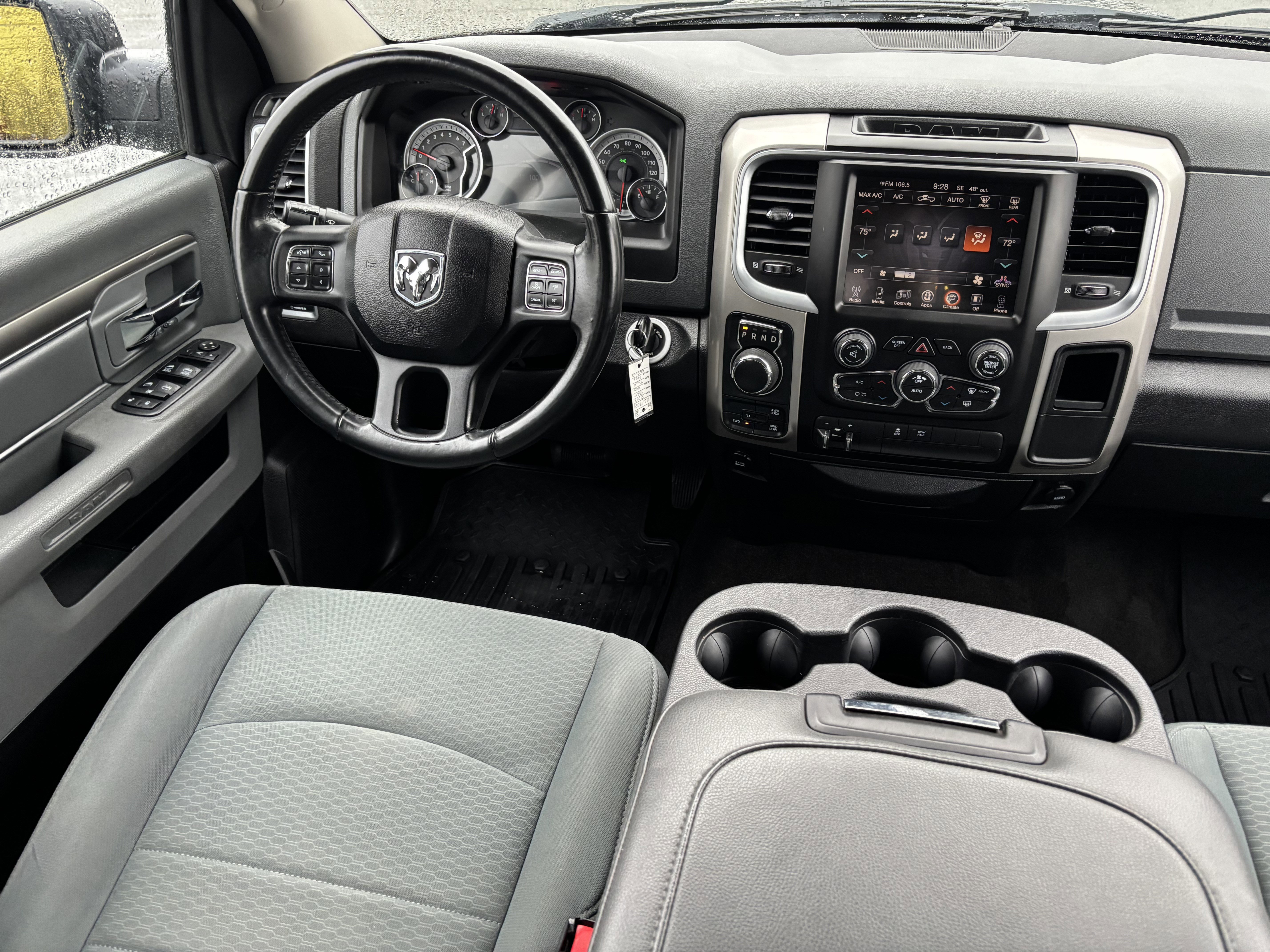 Used 2017 RAM 1500 Outdoorsman image 21