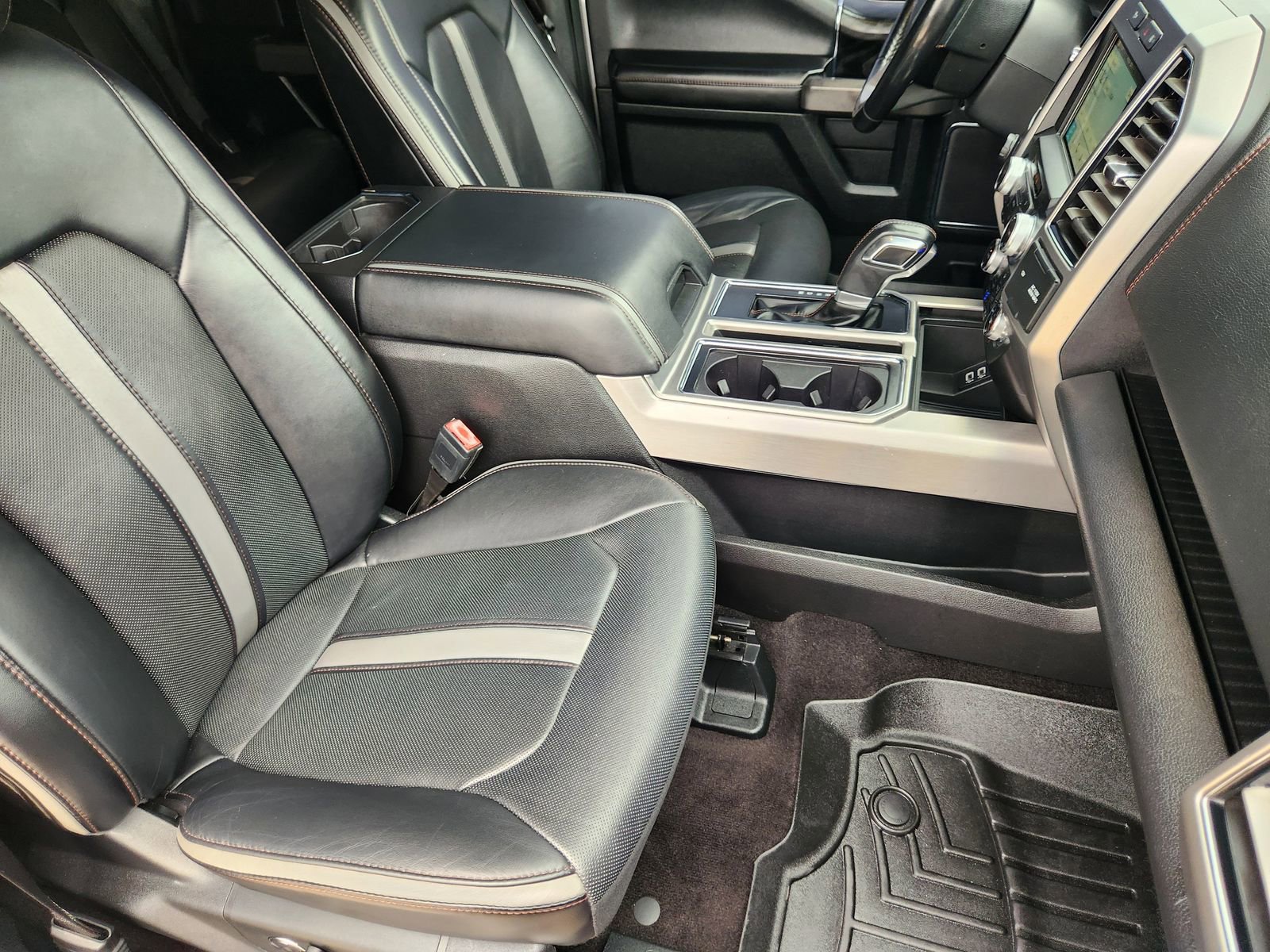 Used 2018 Ford F150 Platinum image 16