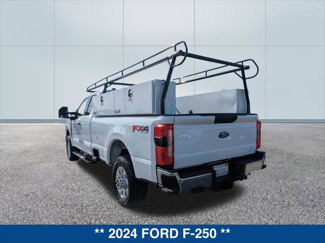 Certified 2024 Ford F250 XLT w/ 360-Degree Camera Package AWD/4WD image 3