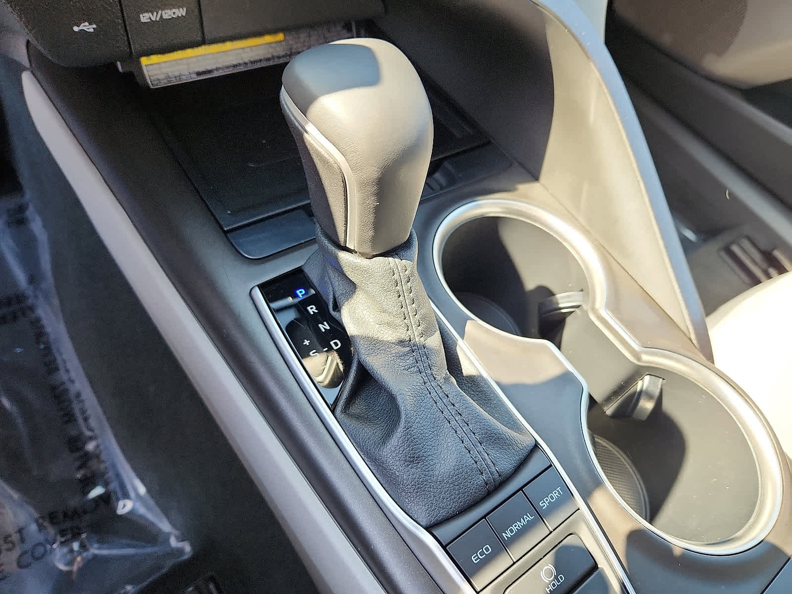 Certified 2021 Toyota Camry XLE image 14