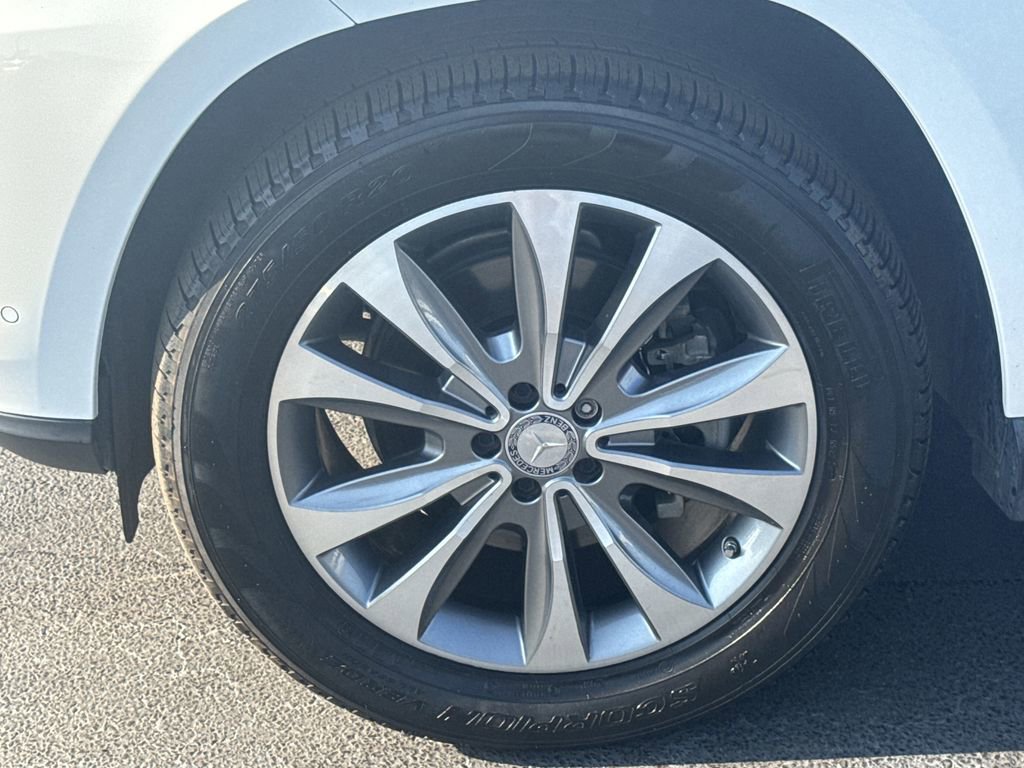 Used 2016 Mercedes-Benz GL 450 4MATIC image 10