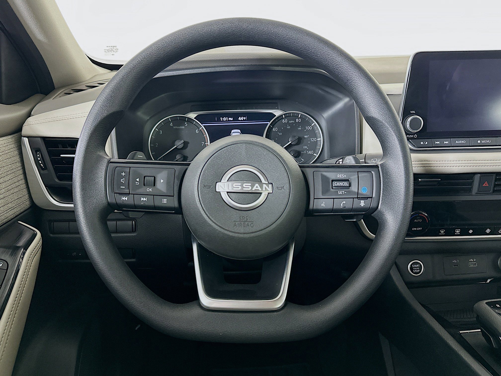 Used 2023 Nissan Rogue SV image 18