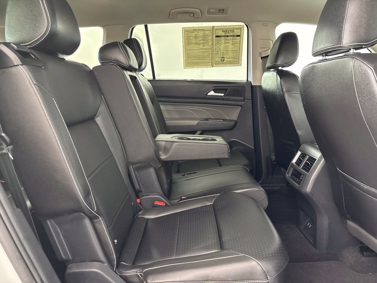 Used 2023 Volkswagen Atlas SE w/ Panoramic Sunroof Package AWD/4WD image 29
