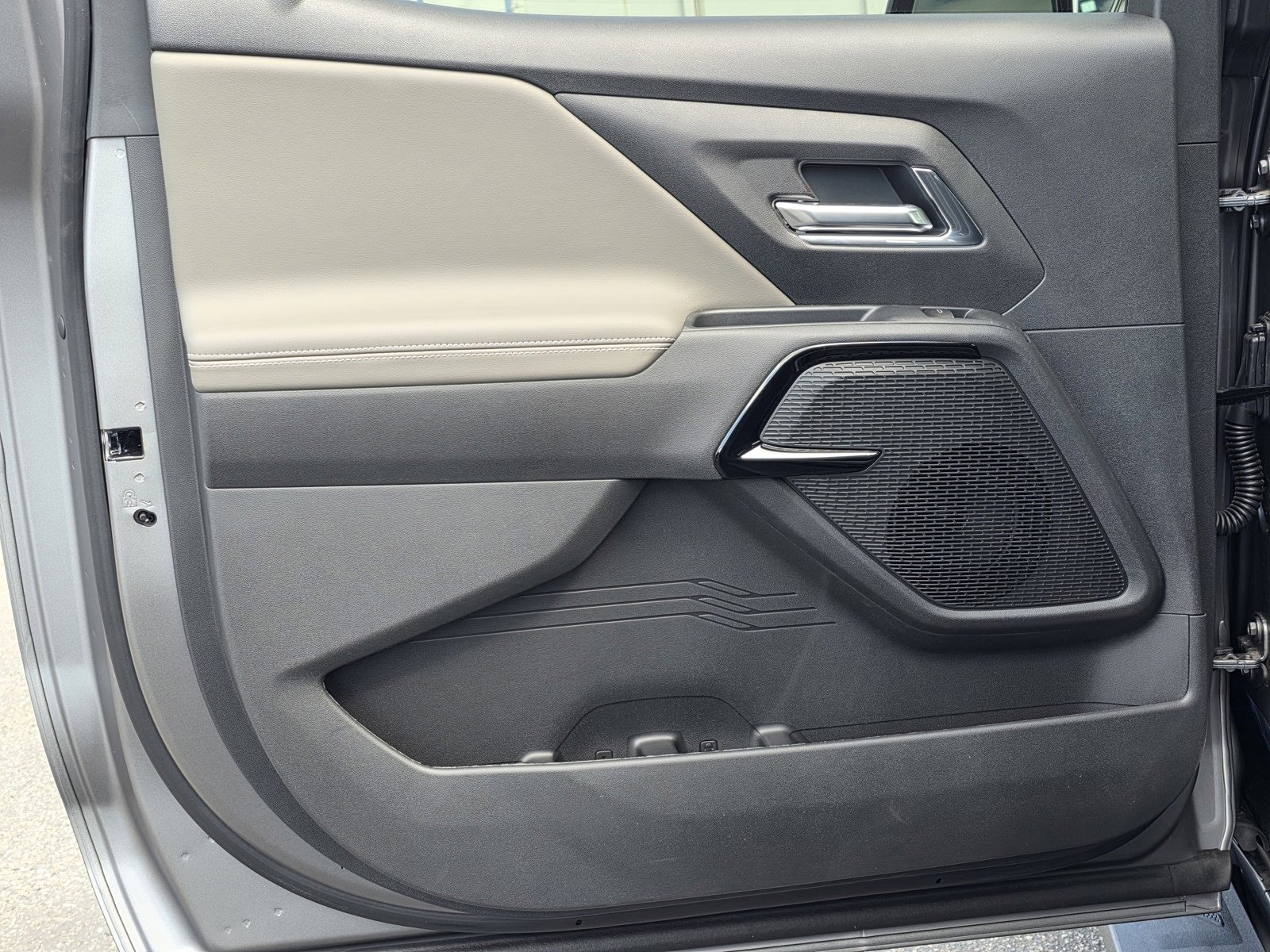 New 2026 Chevrolet Silverado EV Trail Boss w/ Premium Package image 16