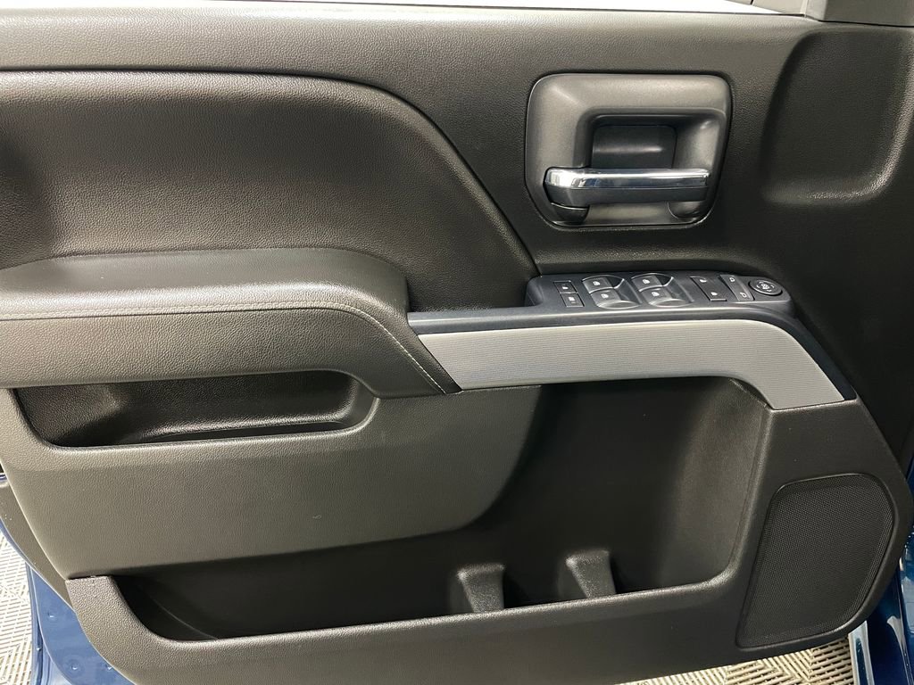 Certified 2018 Chevrolet Silverado 1500 LT w/ All Star Edition image 23
