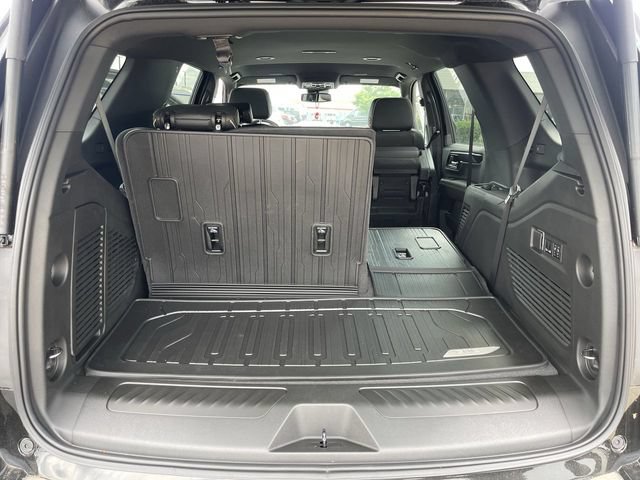 New 2026 GMC Yukon Elevation w/ LPO, Floor Liner Package AWD/4WD image 24