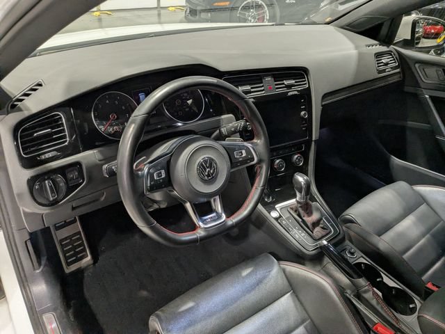 Used 2019 Volkswagen GTI SE FWD image 25