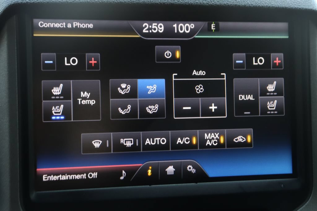 Used 2016 Ford F250 Lariat w/ Lariat Ultimate Package AWD/4WD image 29