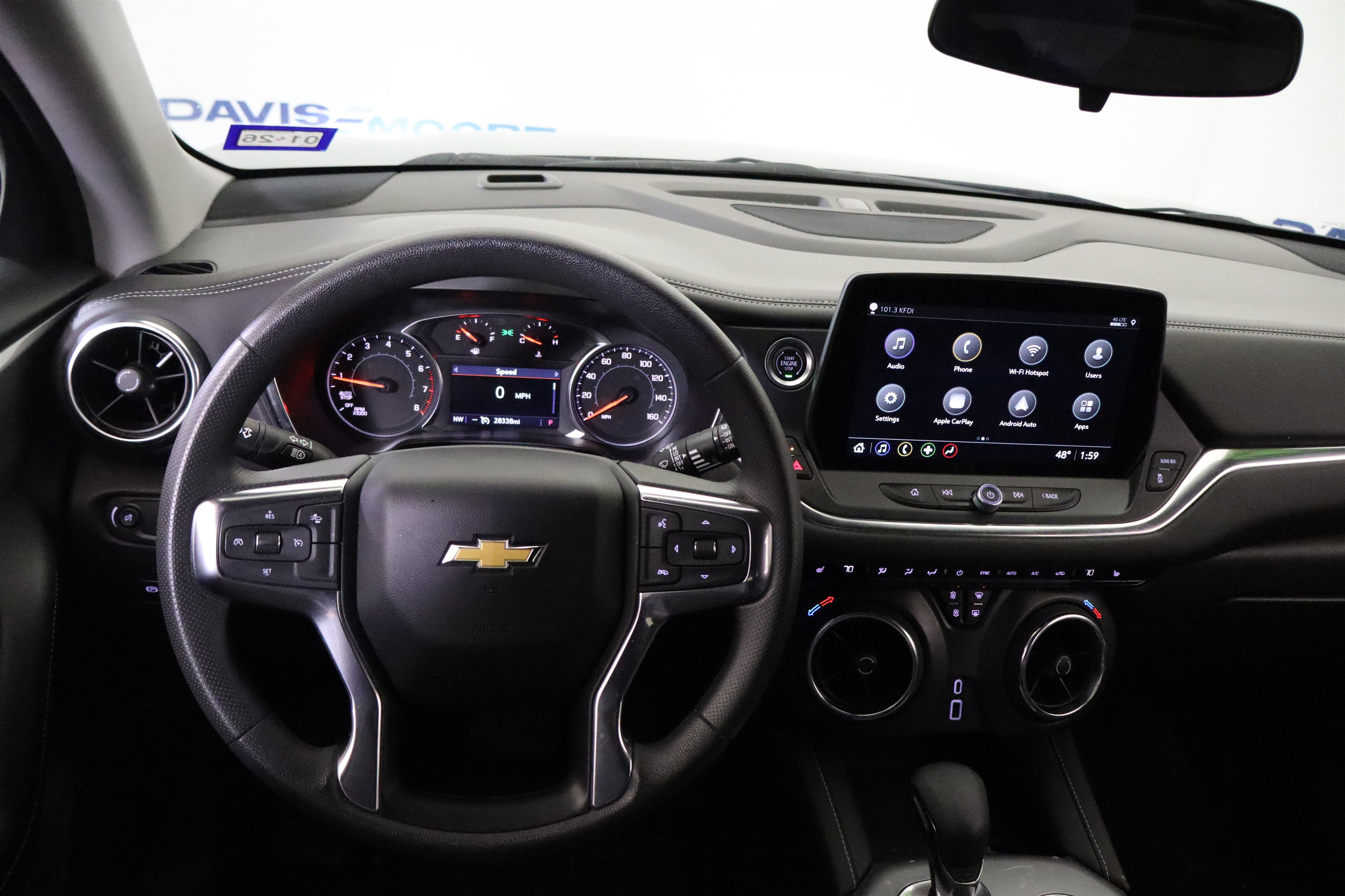 Used 2025 Chevrolet Blazer LT AWD/4WD image 18